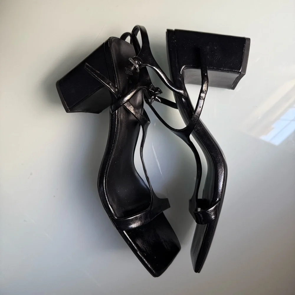 ZARA Black Leather Square- toe Block Heels Size 9